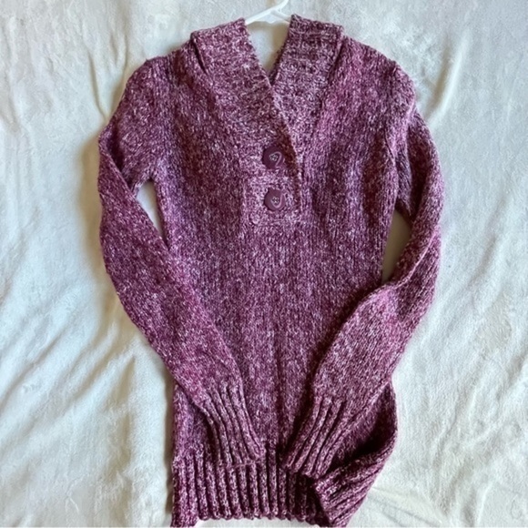 Wet Seal Women’s Button Burgundy Knit Pullover - Picture 4 of 5